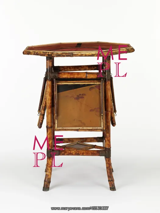 : Occasional table : Occasional table