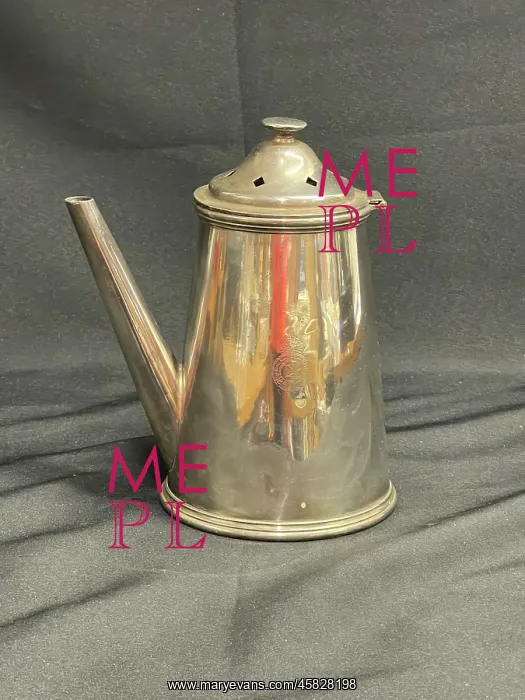 : Ocean liner, Elkington silver plated coffee pot : Ocean liner, Elkington silver plated coffee pot