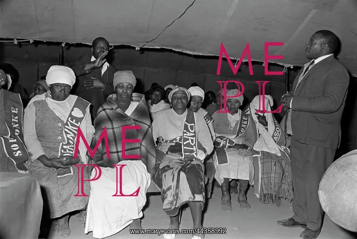 : October 11 1970 - James Sofasonke Mpanza died a poor : October 11 1970 - James Sofasonke Mpanza died a poor