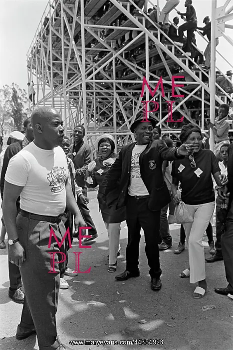 : October 24 1971 - Pirates supporters. Bucs supporters : October 24 1971 - Pirates supporters. Bucs supporters