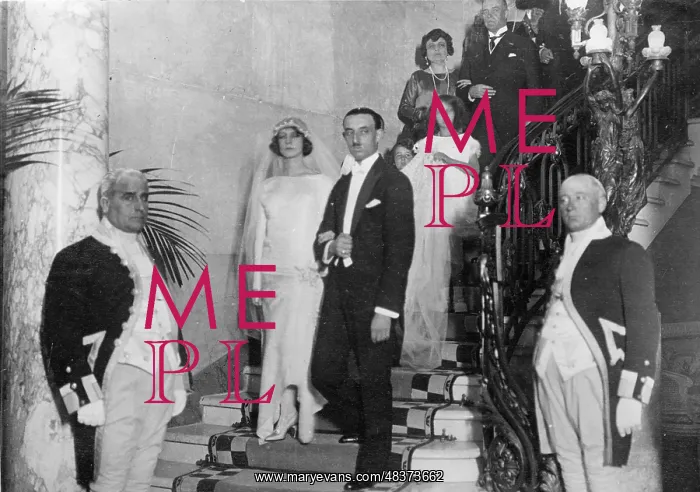  : An October wedding