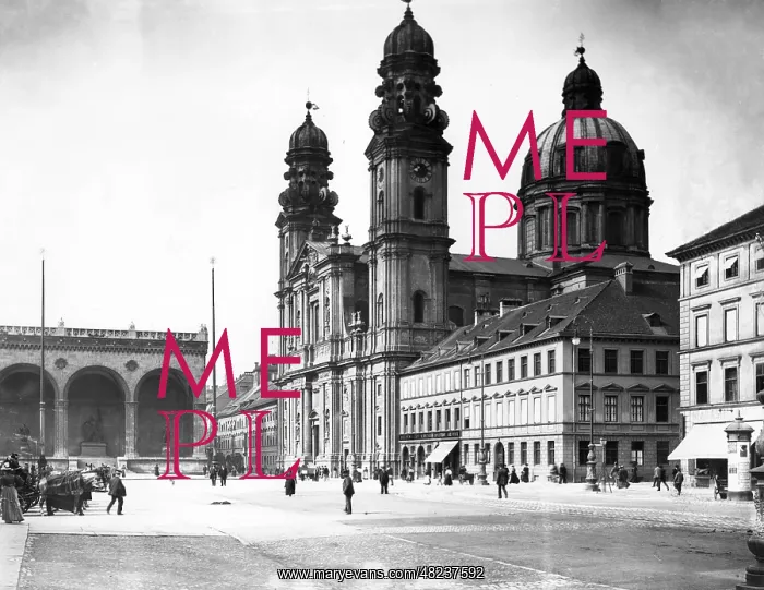 : Odeonsplatz in Munich : Odeonsplatz in Munich