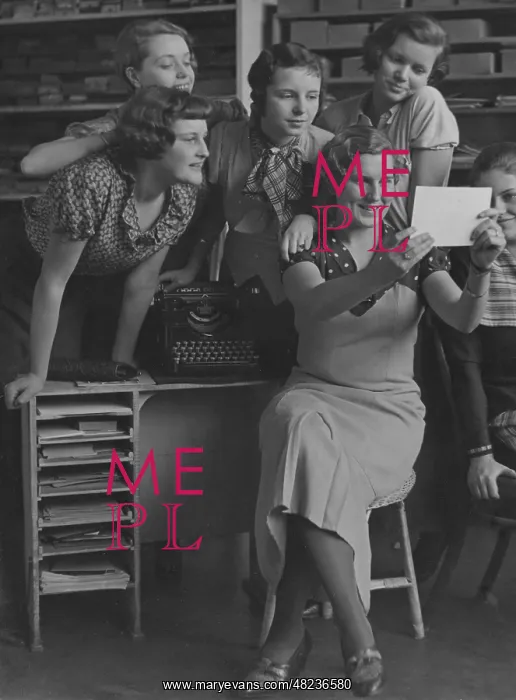 : Office clerks, 1938 : Office clerks, 1938