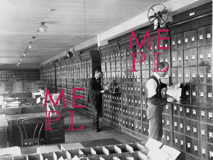 : Office in the Navy Department in Washington, 1927 : Office in the Navy Department in Washington, 1927
