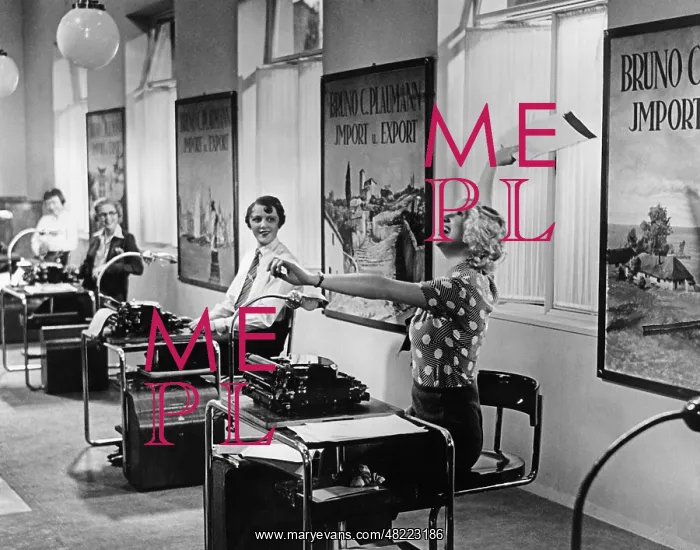 : Office staff at the workplace, 1933 : Office staff at the workplace, 1933