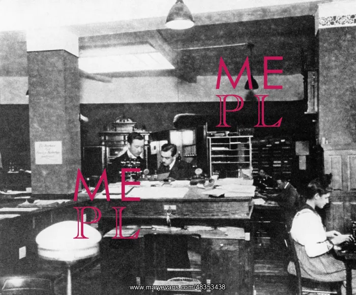 : Office worker at the turn of the century : Office worker at the turn of the century