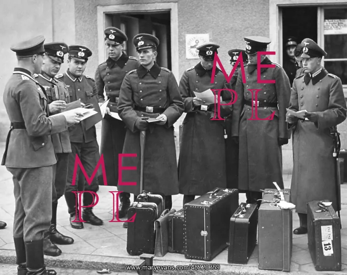 : Officers upon their arrival in the Kriegsschule Potsdam- : Officers upon their arrival in the Kriegsschule Potsdam-