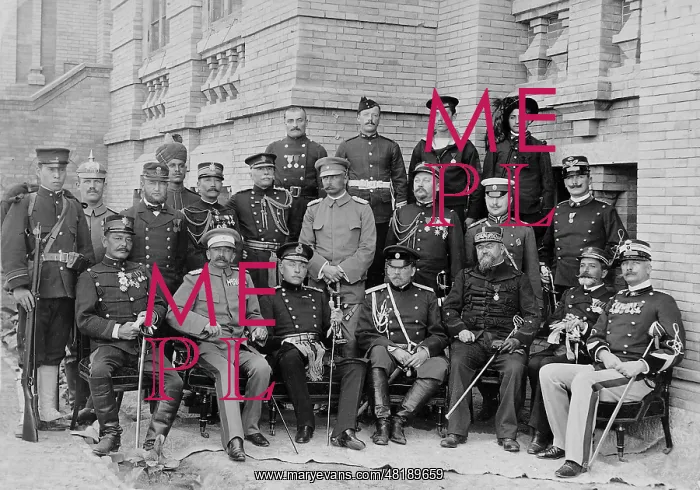 : Officers of the multinational occupation force in Tientsin : Officers of the multinational occupation force in Tientsin