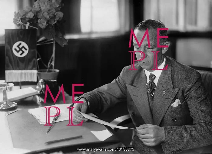 : Official in the Third Reich, 1933 : Official in the Third Reich, 1933