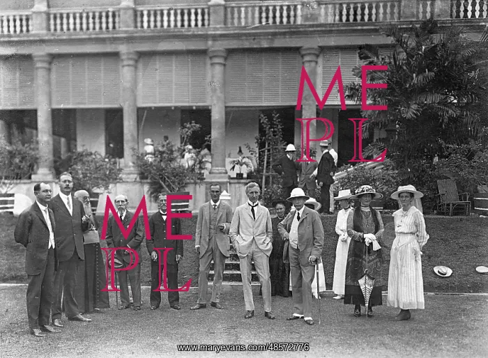 : Officials outside Government House, Mahe, Seychelles : Officials outside Government House, Mahe, Seychelles