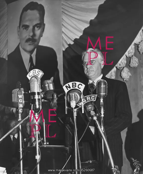 : Ohio Governor John Bricker accepting the 1944 : Ohio Governor John Bricker accepting the 1944