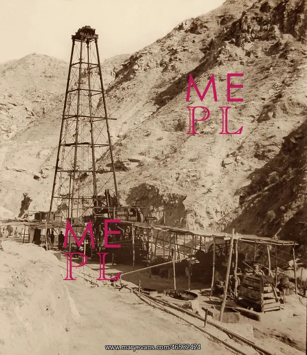 : Oil Well at Chillingar : Oil Well at Chillingar