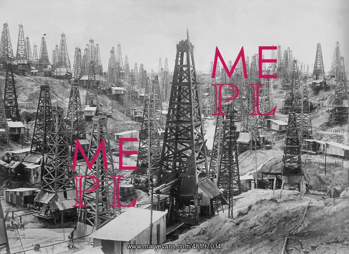 : Oil field in Burma around 1940 : Oil field in Burma around 1940