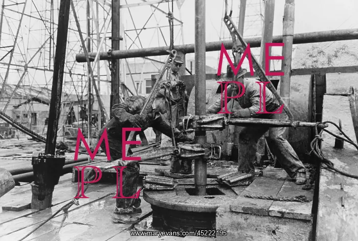 : Oil rig workers, called roughnecks, at work, ? : Oil rig workers, called roughnecks, at work, ?