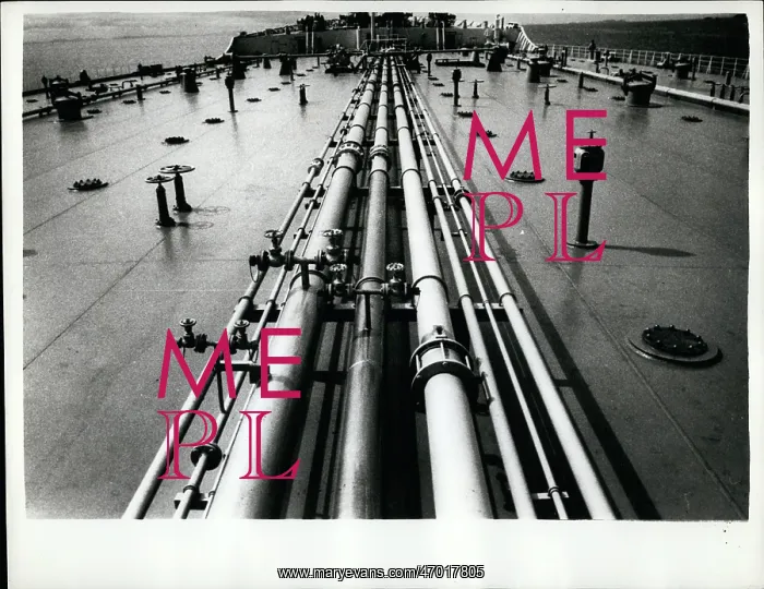 : Oil Tanker : Oil Tanker