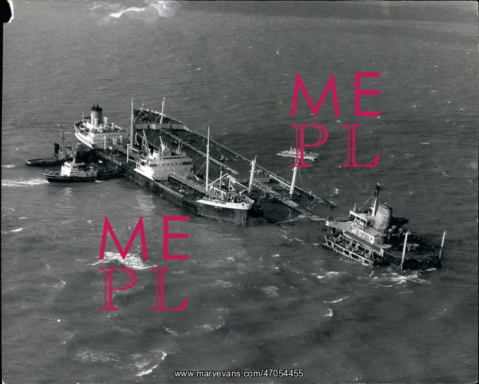 : Oil Tanker : Oil Tanker