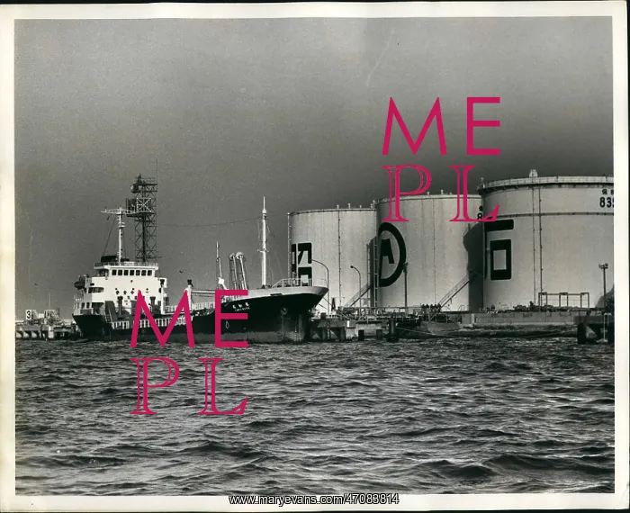 : Oil Tanker : Oil Tanker