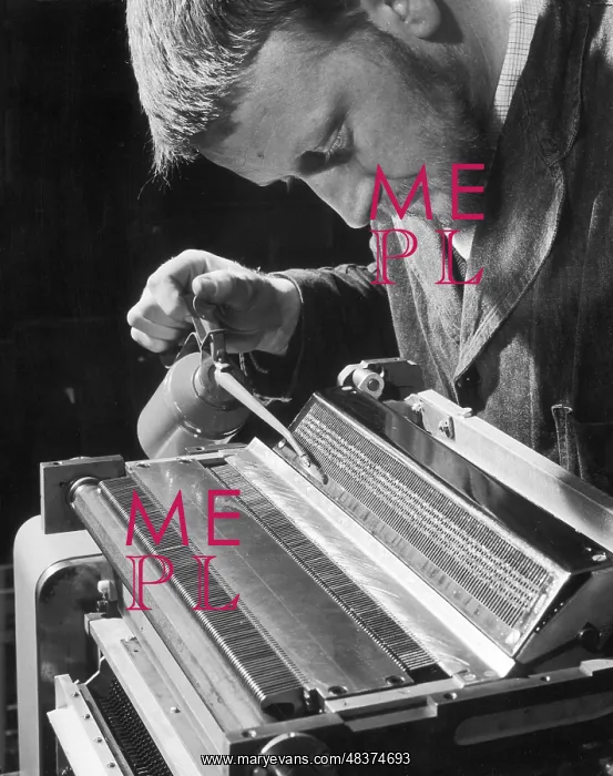 : Oiling the machine : Oiling the machine