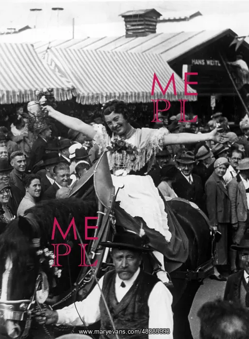 : Oktoberfest, 1930s : Oktoberfest, 1930s
