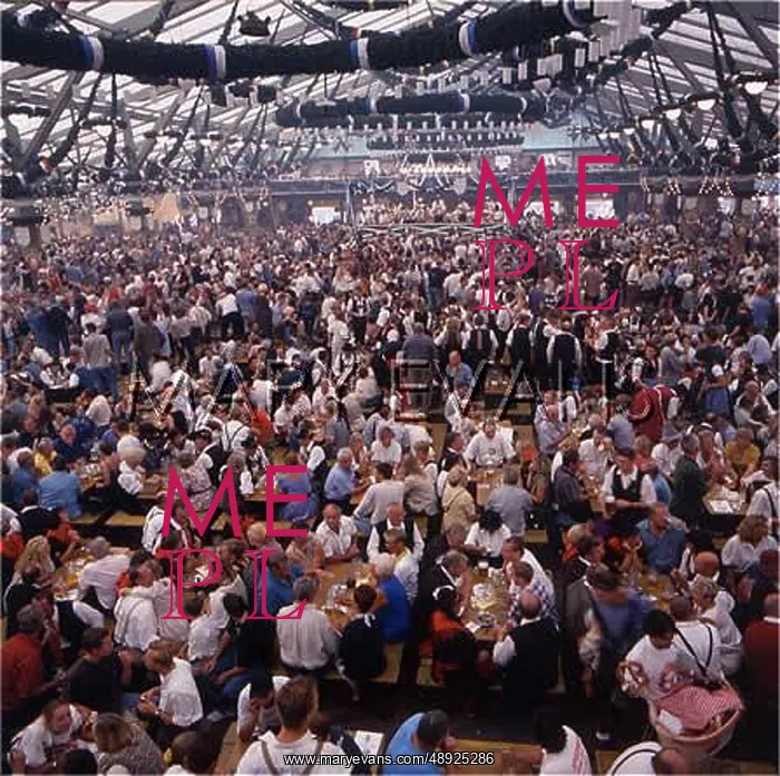 : OKTOBERFEST - MUNCHEN : OKTOBERFEST - MUNCHEN
