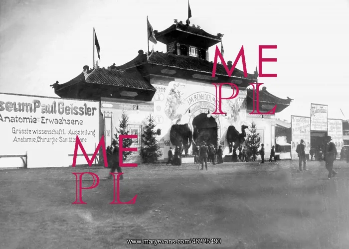 : Oktoberfest in Munich, 1903 : Oktoberfest in Munich, 1903