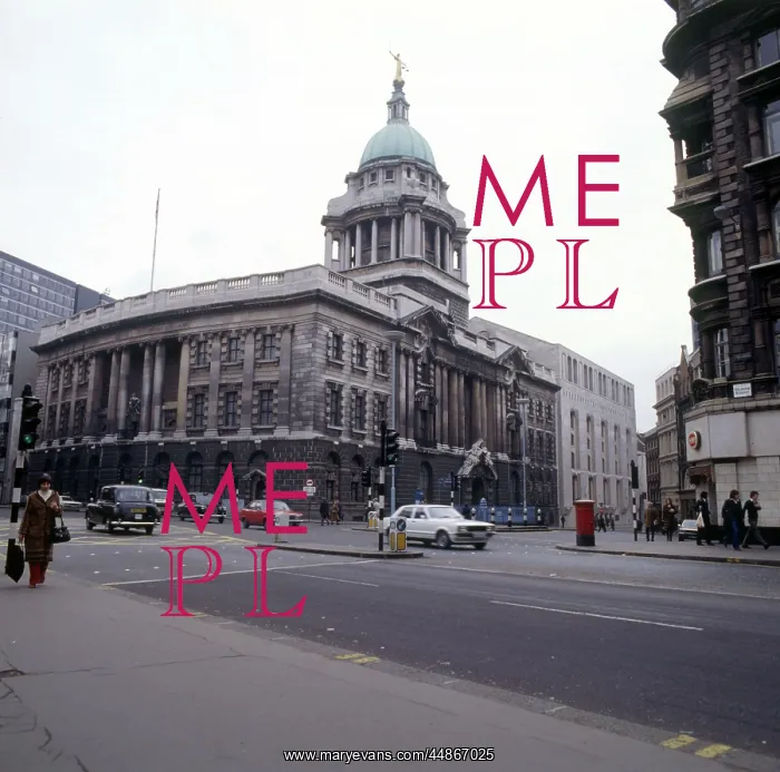 : THE OLD BAILEY : THE OLD BAILEY