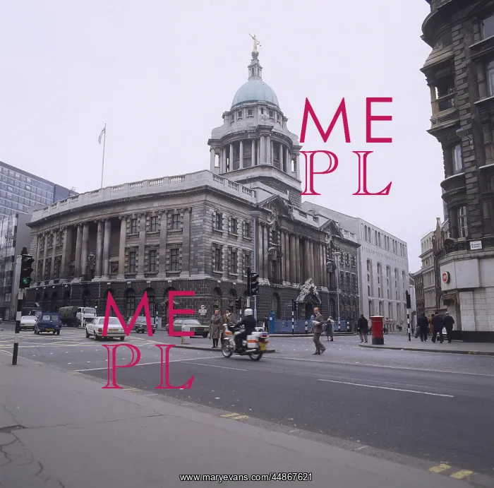 : THE OLD BAILEY : THE OLD BAILEY