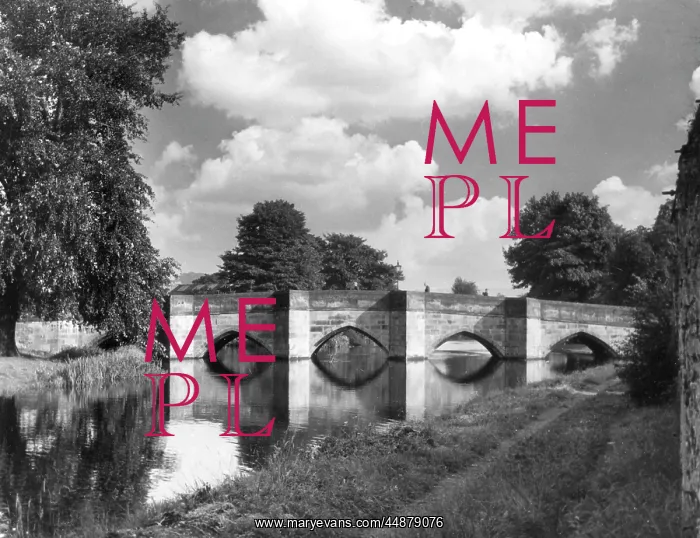 : OLD BAKEWELL BRIDGE : OLD BAKEWELL BRIDGE