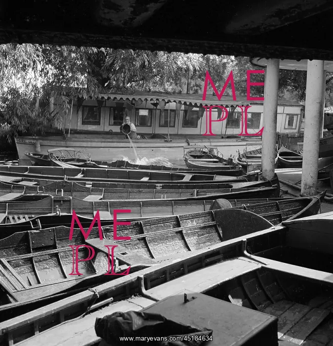 : Old Mill Boathouse : Old Mill Boathouse