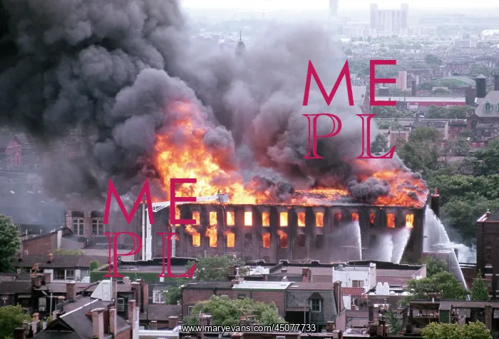 : Old Brick Warehouse Engulfed in Flames and Smoke : Old Brick Warehouse Engulfed in Flames and Smoke
