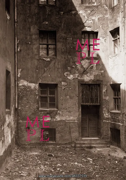 : Old Cell Prison at Molkenmarkt, 1929 : Old Cell Prison at Molkenmarkt, 1929