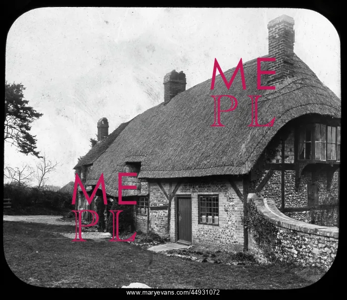  : Old Cottage