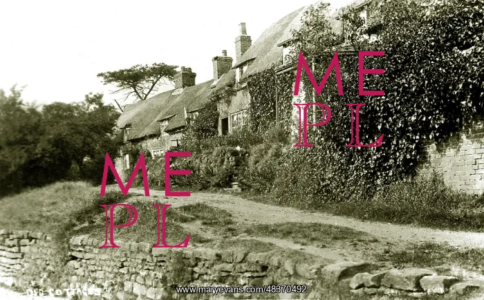  : Old Cottages