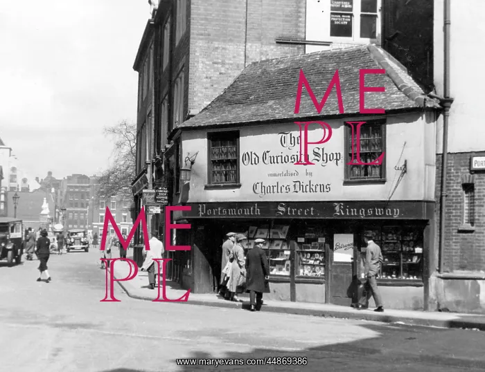 : OLD CURIOSITY SHOP : OLD CURIOSITY SHOP