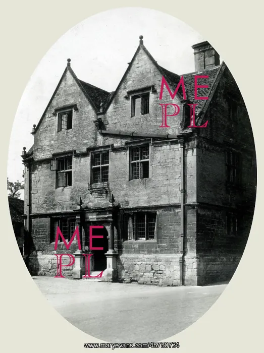 : Old house in Winchcombe, Gloucestershire : Old house in Winchcombe, Gloucestershire