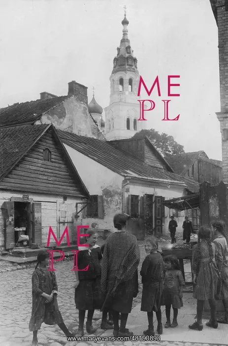 : In the old schoolyard : In the old schoolyard