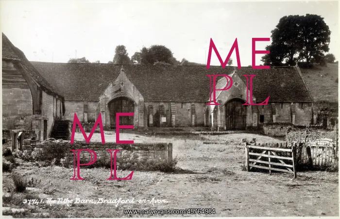 : The Old Tithe Barn, Bradford-on-Avon, Wiltshire, England : The Old Tithe Barn, Bradford-on-Avon, Wiltshire, England