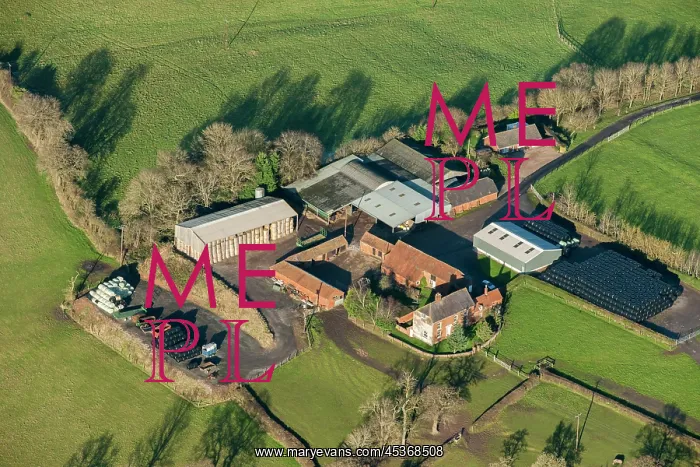 : Oldberrow Hill Farm, Warwickshire, 2014 : Oldberrow Hill Farm, Warwickshire, 2014