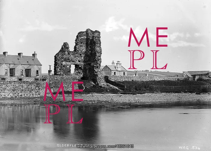 : Olderfleet Castle, Larne : Olderfleet Castle, Larne