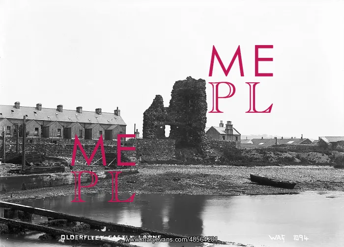 : Olderfleet Castle, Larne : Olderfleet Castle, Larne