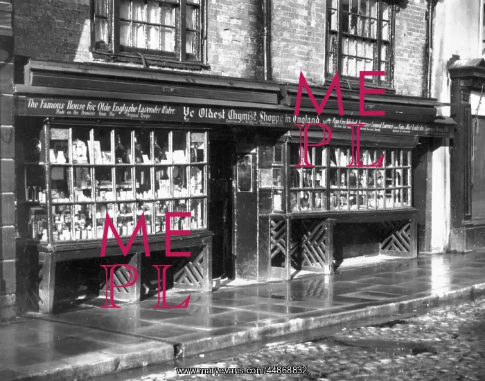 : THE OLDEST CHEMISTS SHOP : THE OLDEST CHEMISTS SHOP