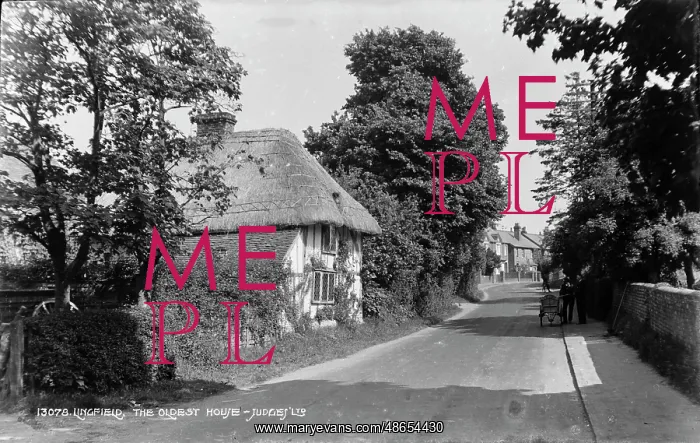 : The Oldest House in Lingfield : The Oldest House in Lingfield