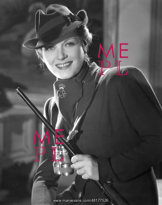 : Olga Chekhova : Olga Chekhova