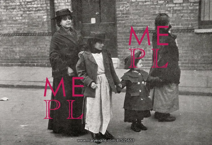 : Olive Malvery as street singer : Olive Malvery as street singer