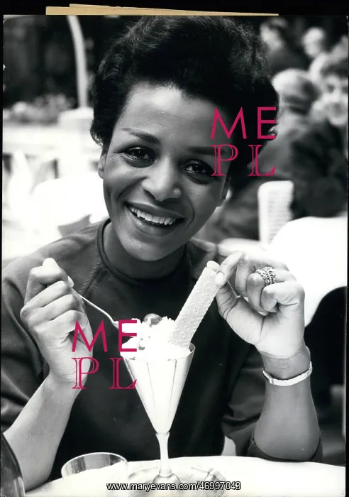 : Olive Moorefield, American actress and singer, Germany : Olive Moorefield, American actress and singer, Germany