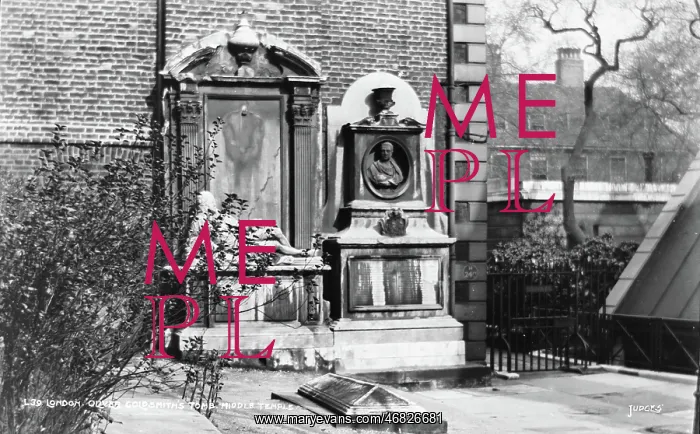 : Oliver Goldsmith's Tomb at Middle Temple : Oliver Goldsmith's Tomb at Middle Temple