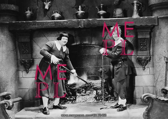 : Oliver Hardy and Stan Laurel in The Devil's Brother, 1933 : Oliver Hardy and Stan Laurel in The Devil's Brother, 1933
