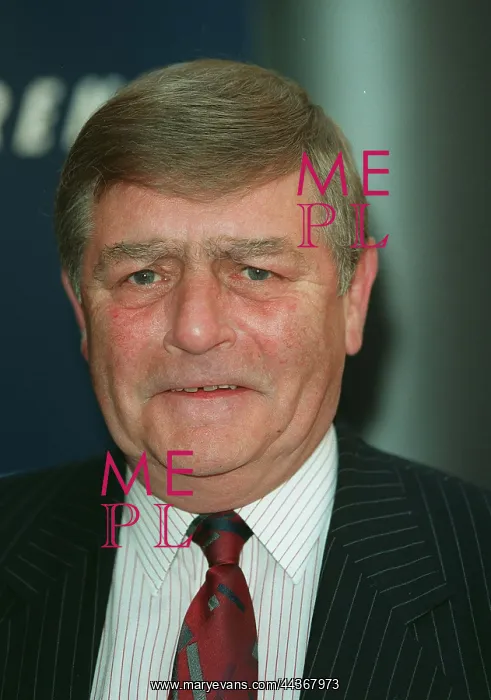  : Bill Olner MP