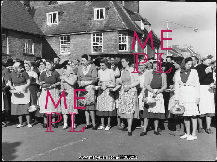 : OLNEY PANCAKE RACE : OLNEY PANCAKE RACE