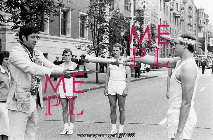 : Olympic flame in Moscow, 1980 : Olympic flame in Moscow, 1980